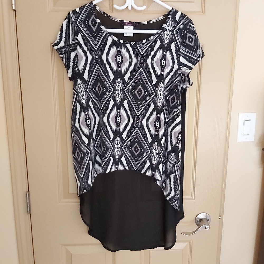 Guilty Tribal Print Short Sleeve Sheer Back Top